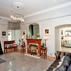 Luxury Scottish Apartment