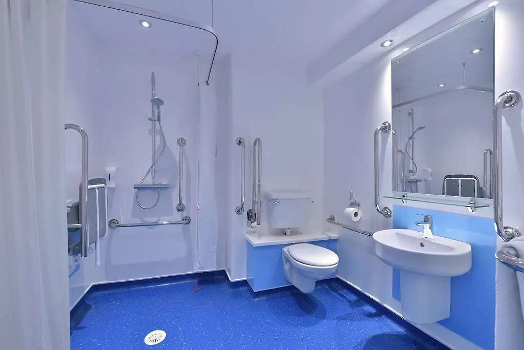 Travelodge Aberdeen Airport